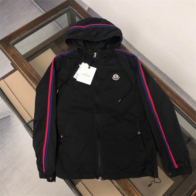 Moncler Jacket-042